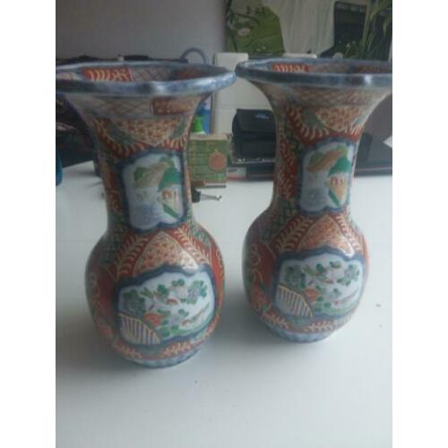 Petrus Regout Maastricht Tulpvaas, in onberispelijke staat