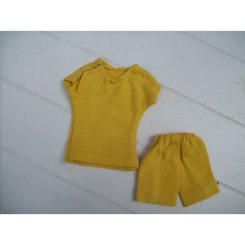 eigen gemaakte barbie kleertjes sportpakjes