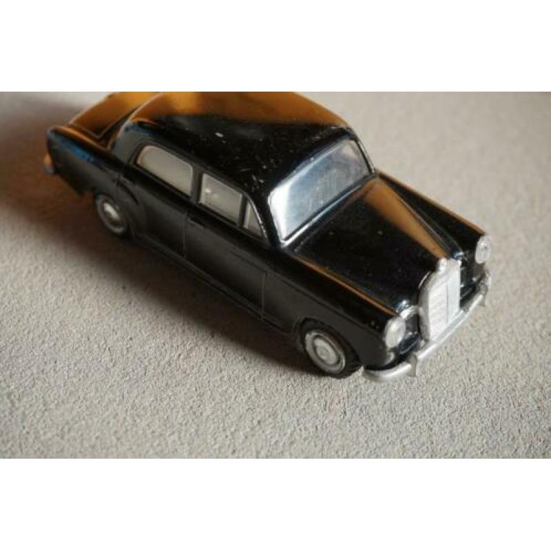 Mercedes W120 180 Bolhoed 1957 / `62 Teckno 1/43