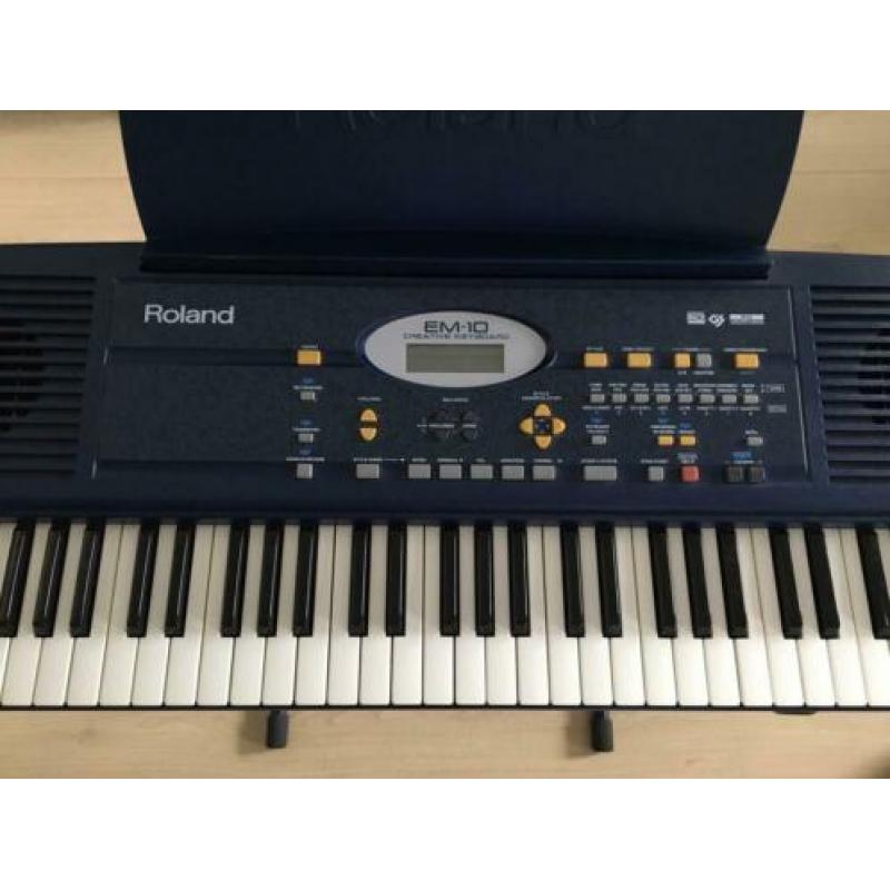 Roland EM 10 keyboard
