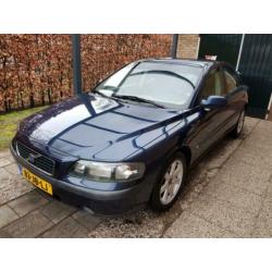 Volvo S60 2.4 D5 163 PK Young Timer !!! Luxe uit.v.