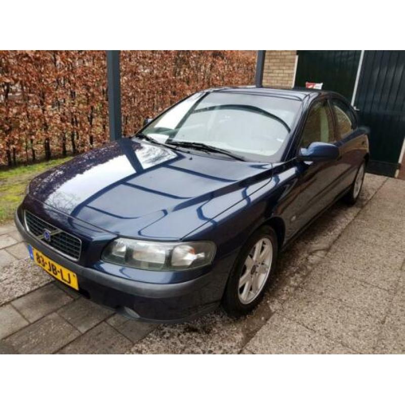Volvo S60 2.4 D5 163 PK Young Timer !!! Luxe uit.v.