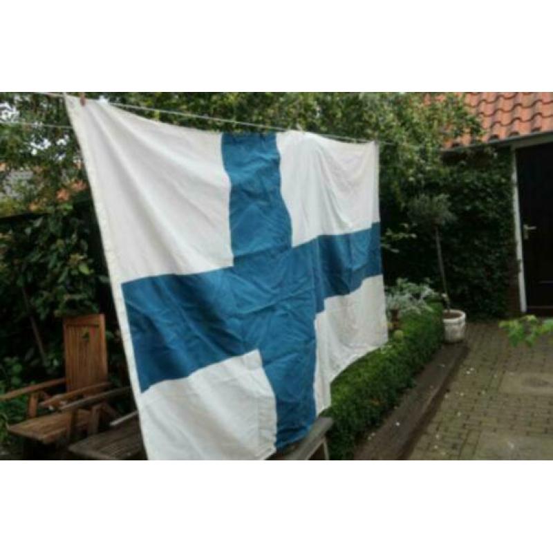 vlag Finland 150x225 cm