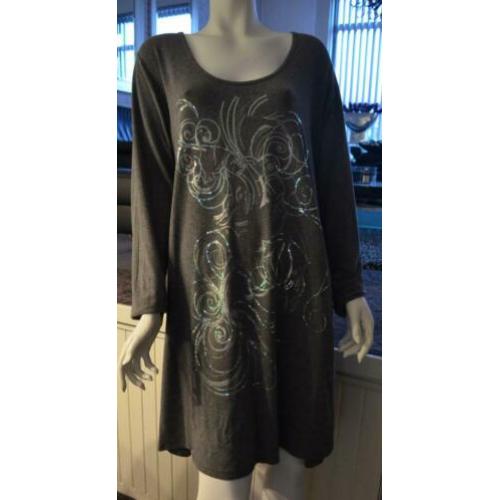 zgan grijze tuniek YOEK met lichtgr. pailletjes mt L (46/48)