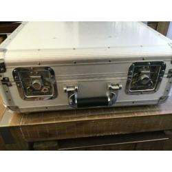 Stage-line djp-120 incl flightcase Incl 200 lps