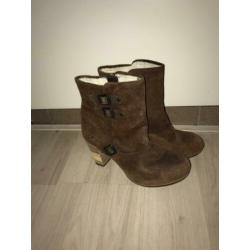 Stoere bruine leren half hoge laarsjes CAT! 39,5 nieuwstaat