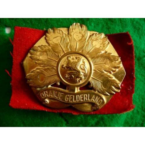 oud baret embleem - REGIMENT INFANTERIE ORANJE GELDERLAND -
