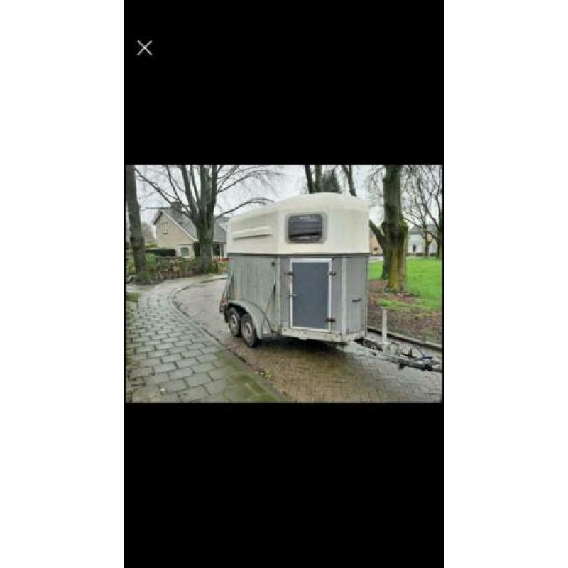 Schuilplaats paarden schapen-geiten enz-enz