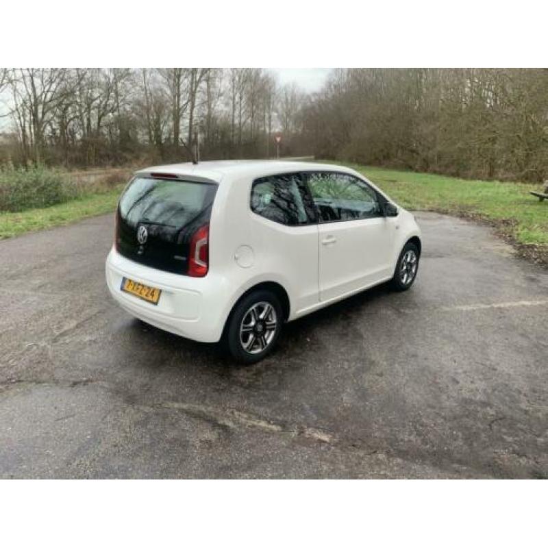 Volkswagen Up! 1.0 take up! BlueMotion AIRCO! 2014! APK tot