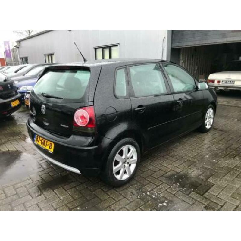 Volkswagen Polo 5drs motorschade export 1.4 TDI Comfortline