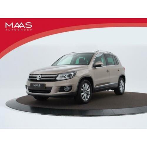 Volkswagen Tiguan 1.4 Tsi 160pk DSG Sport&Style | Panoramada