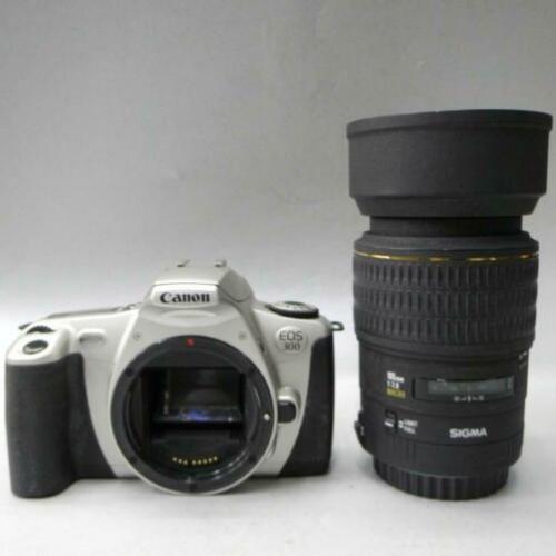 EOS 300 met Sigma Macro 105 mm 1:1