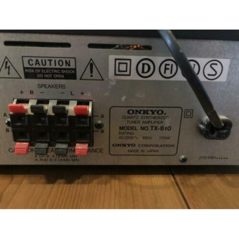 Onkyo TX-810 Quartz Tuner Versterker