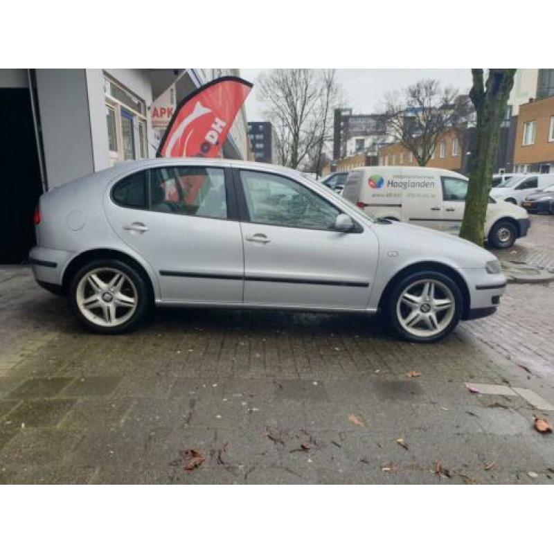 SEAT Leon 1.6-16V Signo 5DR CLIMA CRUISE LMV NEW APK NAP