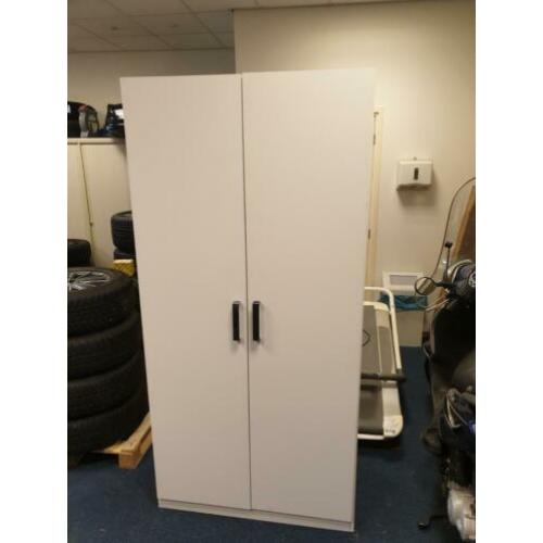 Witte 2 deurs kledingkast
