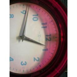 Nextime klok neon verlichting deco retro vegas bar mancave