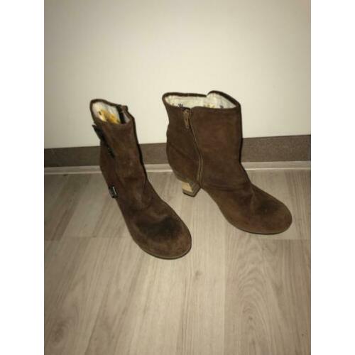 Stoere bruine leren half hoge laarsjes CAT! 39,5 nieuwstaat
