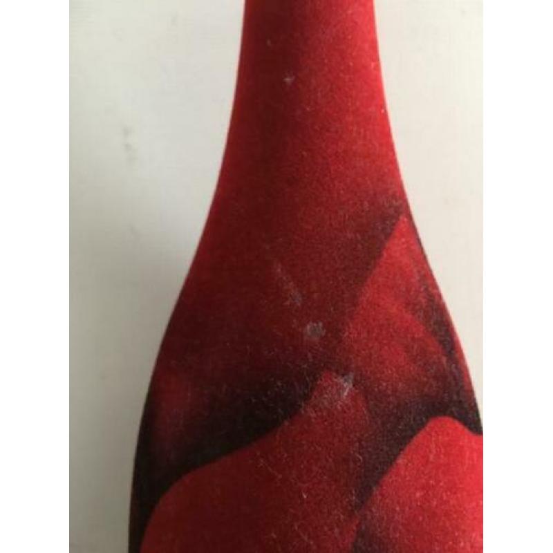 Rood fluwelen wijnflessen met afb. roos 3 voor Valentijn