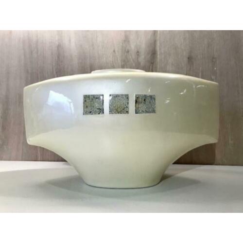 Bijzondere art deco stijl VAAS off white