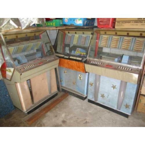 Gezocht : jukebox jupiter/united/emaphone enz Jaren 50-60