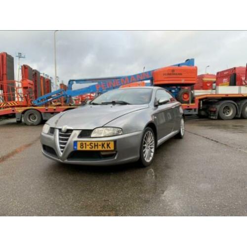 Alfa Romeo Alfa-GT 2.0 JTS 2006 Grijs