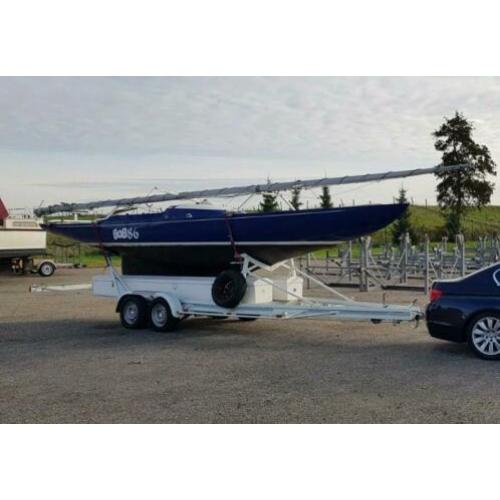 Draak zeilboot van werf Petticrow polyester