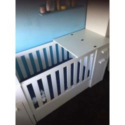 Holland ledikant 4 in 1 Inc commode kastjes en lade!!