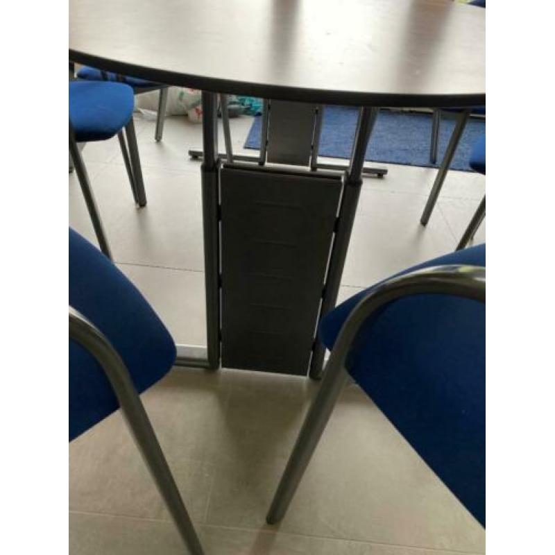 vergadertafel - spreektafel met 8 stoelen