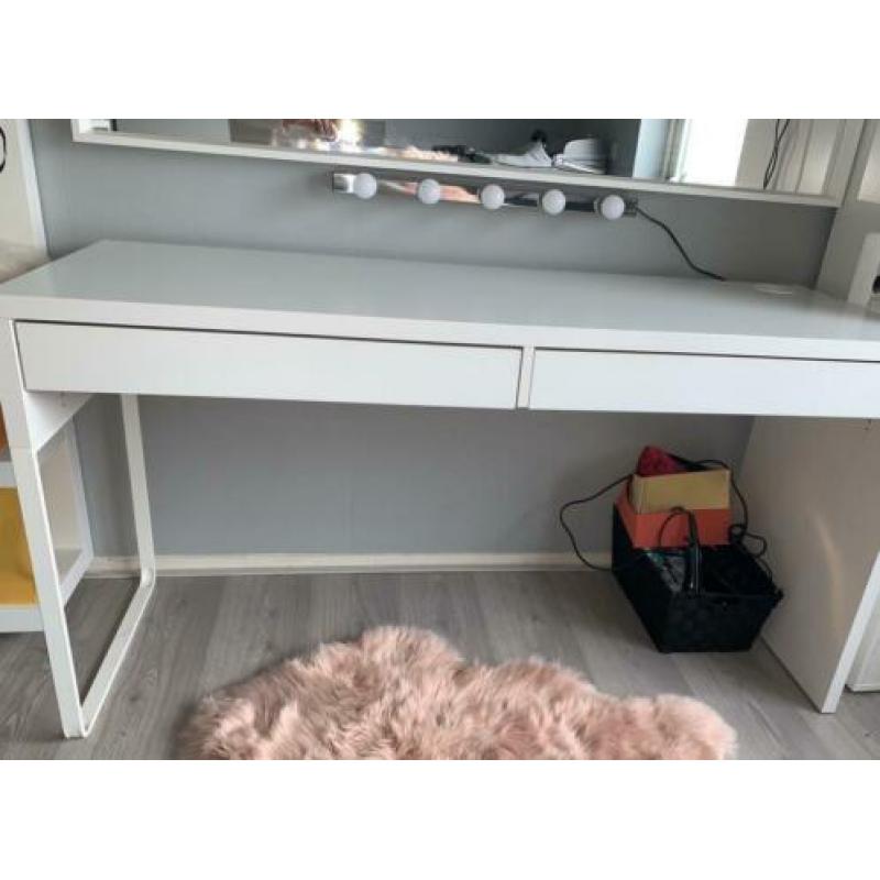 Ikea micke bureau / opmaak tafel