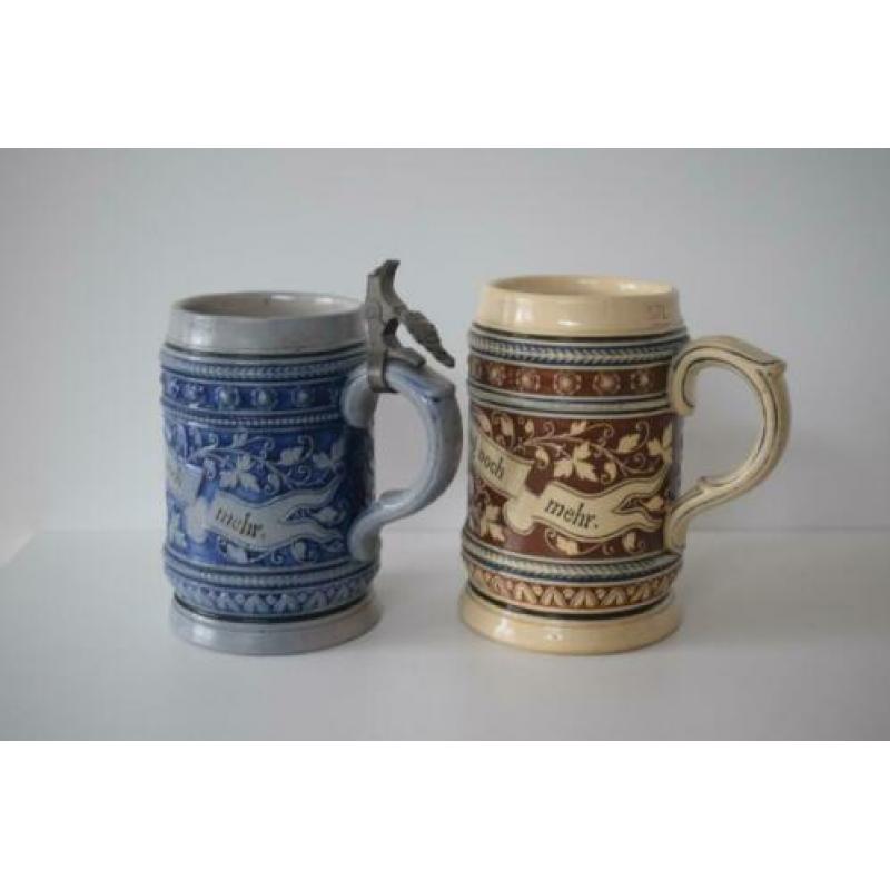 Twee antieke Duitse bierpullen