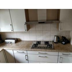 GRATIS 2 keuken WERKBLADEN gemêleerd incl spoelbak en kraan