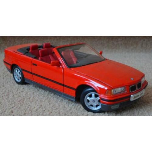 Modelauto BMW 325i Kleur Rood 1:18