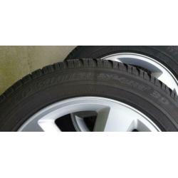 Lichtmetalen velgen 16 inch Ford Focus met Dunlop winterband