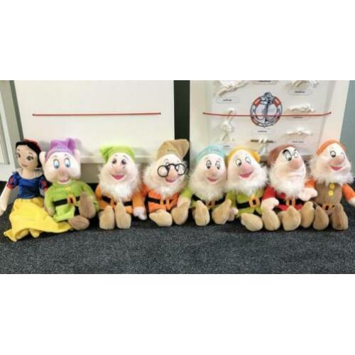 Sneeuwwitje en de 7 dwergen knuffels