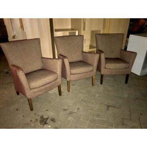 Partij stoelen fauteuils 12x taupe kleur moderne stoelen