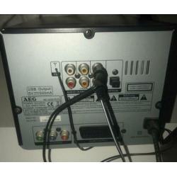 Mooie stereoset, weinig gebruikt. Met cd speler, usb, radio