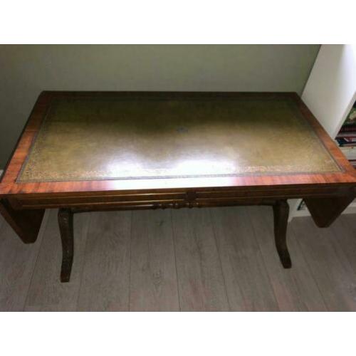 antiek bureau met lederen blad
