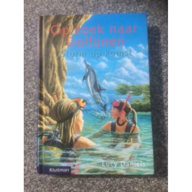 Dolfijnen van Luy Daniels, 3 stuks te koop in één koop.