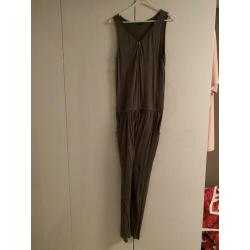 Jumpsuit Lascana zachte stof donkergroen maat M/L (40)