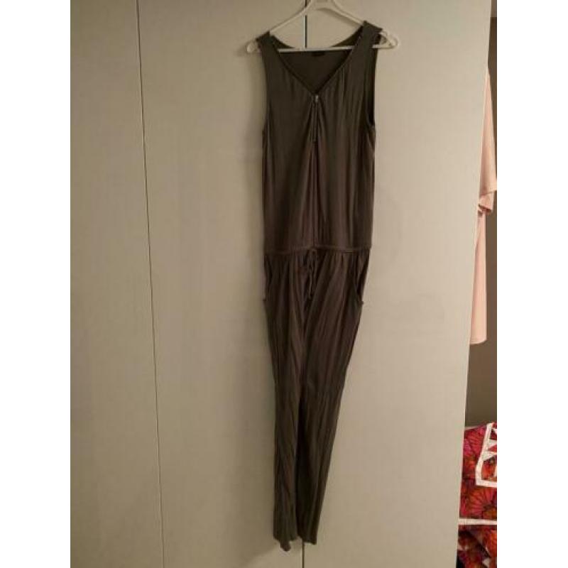 Jumpsuit Lascana zachte stof donkergroen maat M/L (40)