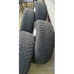 Lichtmetalen velgen 16 inch Ford Focus met Dunlop winterband