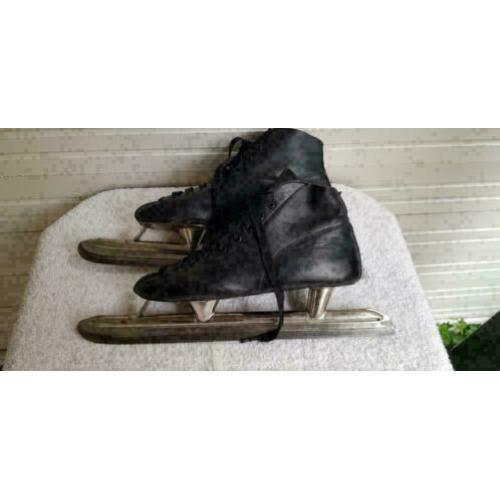 E493 FREETIME hoge noren maat 38 geslepen en in goede staat