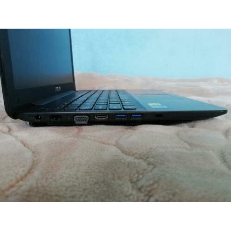 Asus F555L / 15,6 inch + Musi gratis