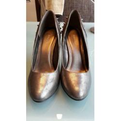 Nieuwe goud/bronskleurige pumps van Graceland maat 41