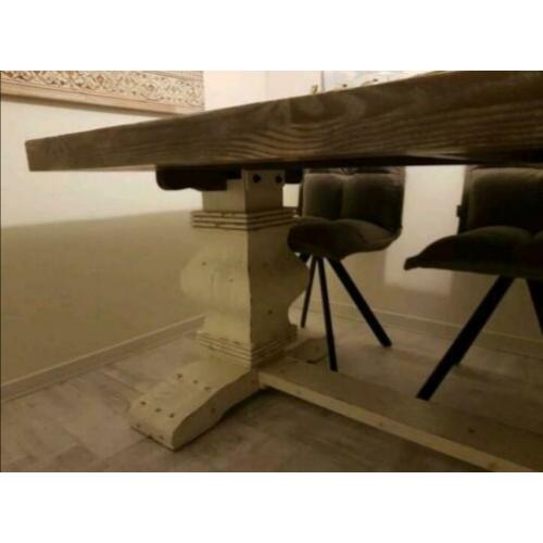 Prachtige kloostertafel!!