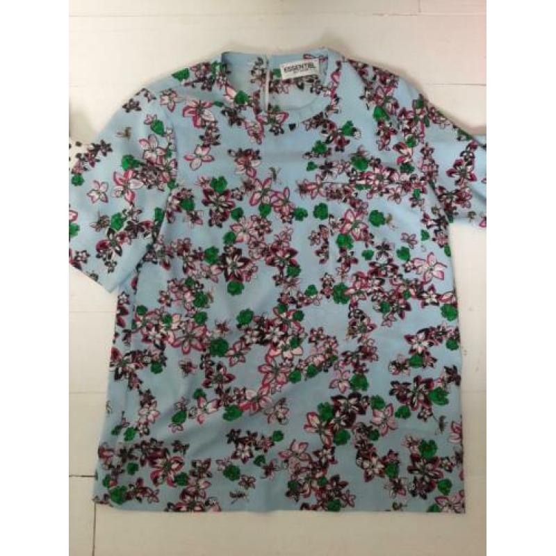 Blouse Fabienne Chapot en Essentiel Antwerp