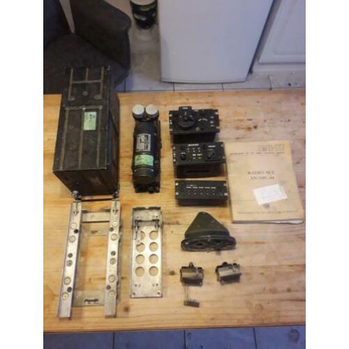 ARC-44 Aircraft tranceiver