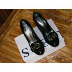 GUESS hakken,Mt 39,5 Nieuw ,doos