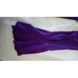 Paars gotic vest.
