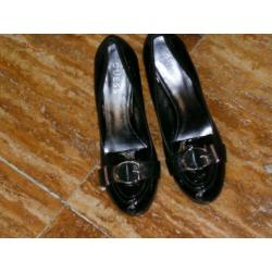GUESS hakken,Mt 39,5 Nieuw ,doos